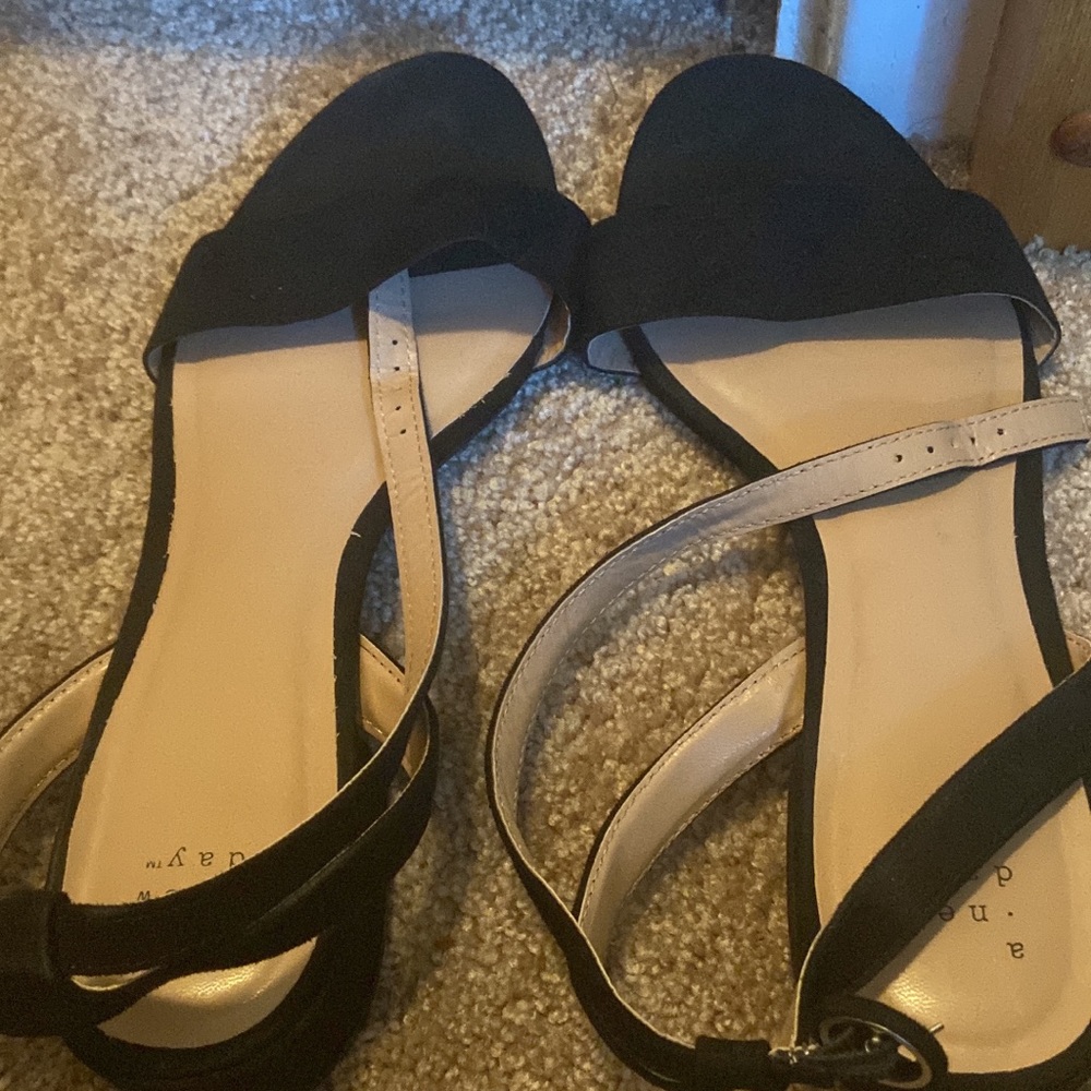 A New Day sandal size 10